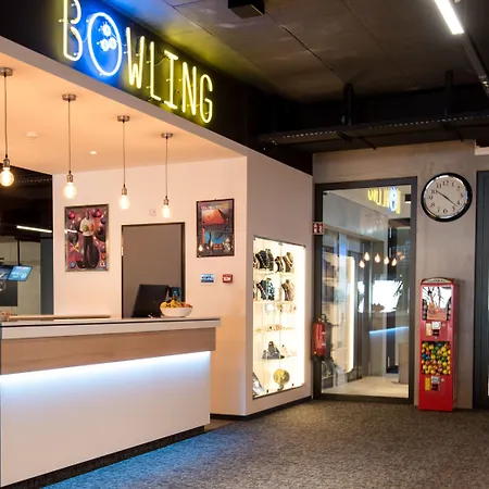 Hotel The Bowling 3*
